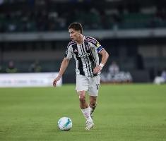 只有20岁！伊尔迪兹生涯首次在正式比赛戴上尤文的队长袖标